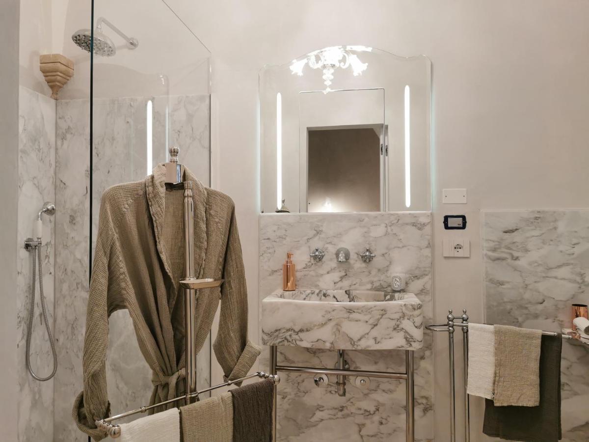 Palazzo Maresgallo Suites & Spa Lecce Ngoại thất bức ảnh