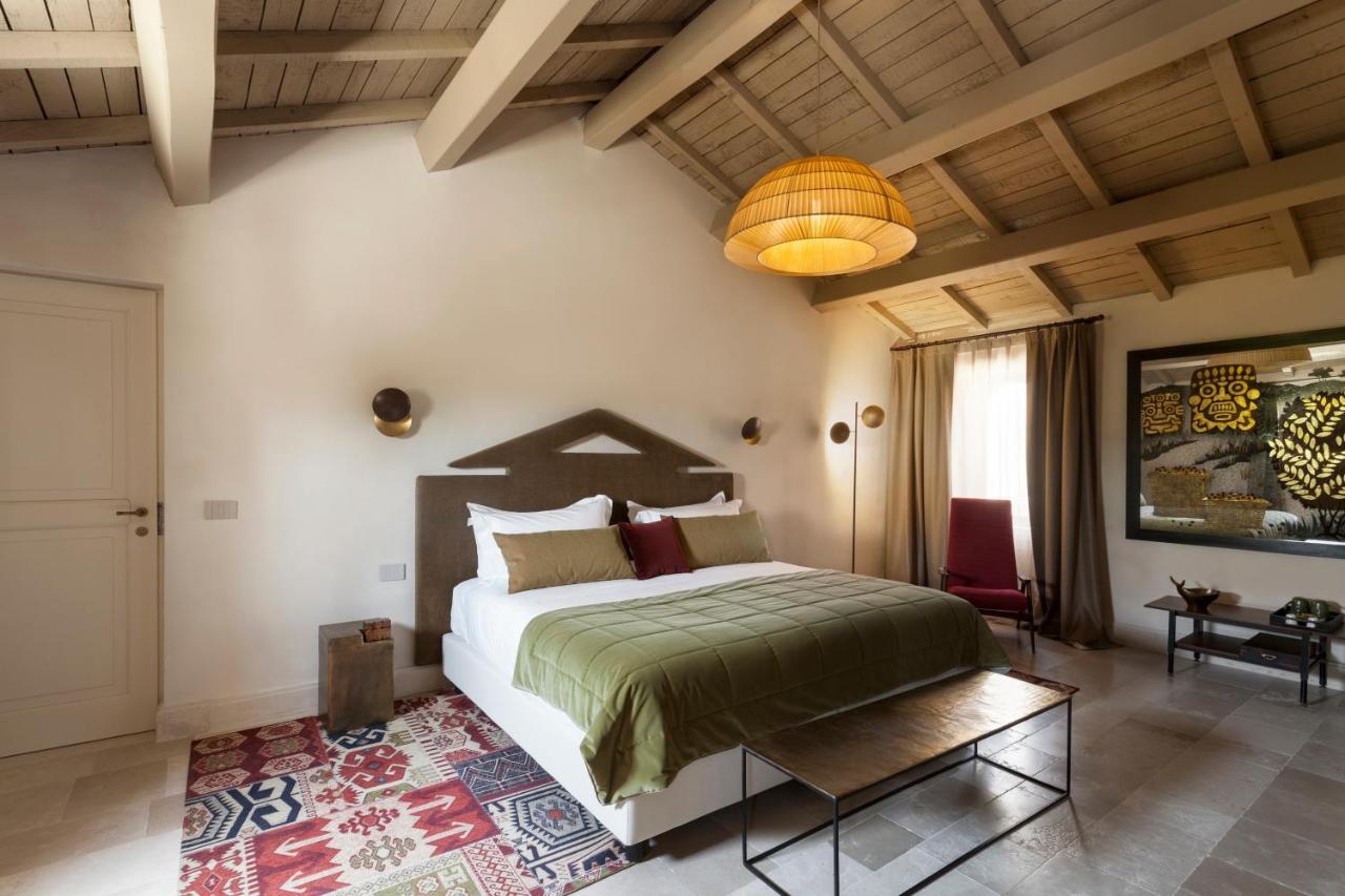 Palazzo Maresgallo Suites & Spa Lecce Ngoại thất bức ảnh