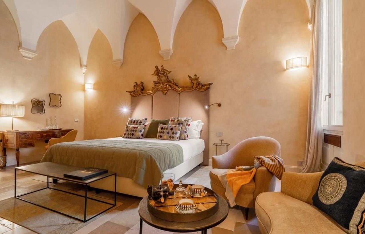 Palazzo Maresgallo Suites & Spa Lecce Ngoại thất bức ảnh