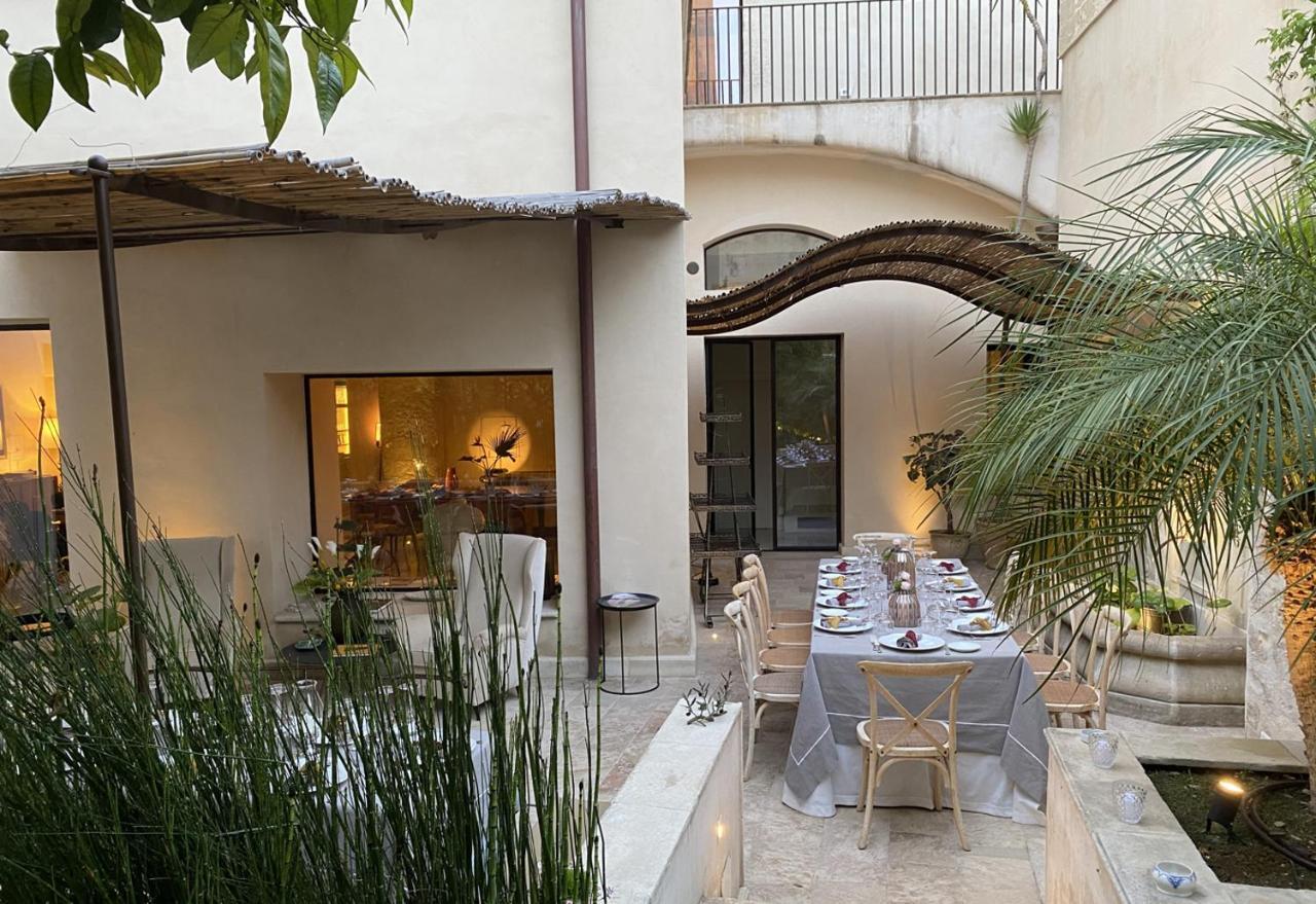 Palazzo Maresgallo Suites & Spa Lecce Ngoại thất bức ảnh